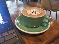 摩卡醇艺白-COSTA COFFEE(成都来福士店)