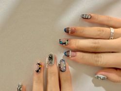 -斯馨·健康美甲美睫