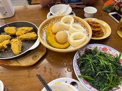 -堂瓦里·33年传统赣菜(第一街区店)