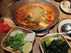 -老凯俚酸汤鱼(鸿通城店)