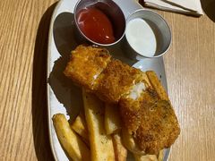 -HELLO 27 意面·沙拉·帕尼尼