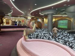 点击看大图 -奈尔宝·国风主题儿童乐园·亲子餐厅(豫园商城店)