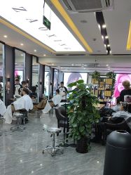 -藤野造型烫染·漂发