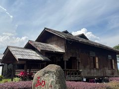 -一寨两国风景区