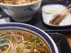 -云阿蛮云南生烫牛肉米线(奉贤路店)