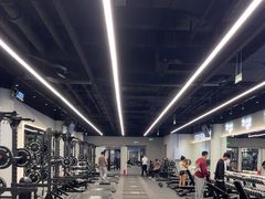 -TMG潮流健身(奥体莲荷里店)