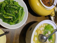 油麦菜-何氏排骨(左家塘店)