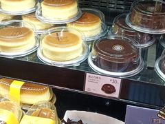 -巴黎贝甜(大宁国际商业广场店)