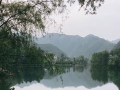 -百里山水画廊