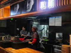 -亮亮面馆(经六路店)