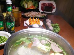 -牛焱·贵州黄牛肉火锅(城西银泰店)