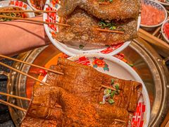 -周小明火锅(黑金冠社区店)