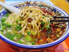 -伊穆祥牛肉面总店·清真