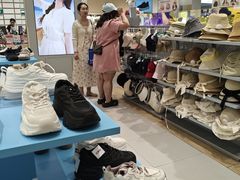 -hotwind热风(喜隆多店)