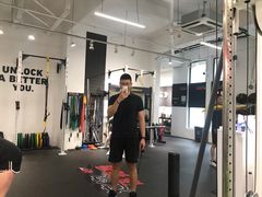 -汗水空间私教健身连锁(SM广场店)