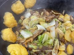 -粘豆包柴火铁锅炖