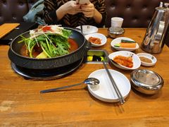 -喇喇排骨火锅·传统韩式脊骨汤(望京西园总店)
