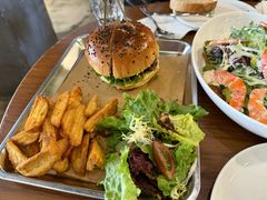 招牌牛肉汉堡-UPPER KITCHEN(延安路店)