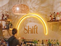 -Shift cocktail bar鸡尾酒吧