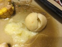 煮了十几分钟都不会膨胀的硬硬的芝心丸子-小辉哥火锅(海上世界店)