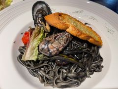 那不勒斯墨鱼汁意大利扁面-甜心航空主题餐厅(清远万达广场店)