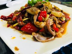 -小厨子私房菜·云南美食店