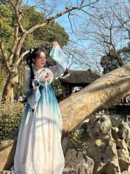 -梦回汉唐汉服旗袍体验馆(拙政园店)
