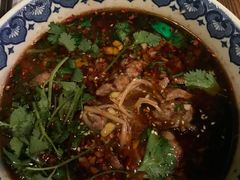 -胡桃里音乐餐厅(陶溪川店)(川湘赣菜·世界百大酒庄直供红酒·音乐表演)