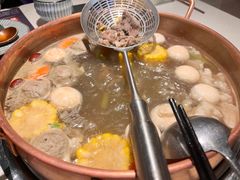 -牛村来人潮汕牛肉火锅(西单店)