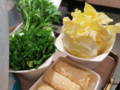 -海底捞火锅(明湖路店)