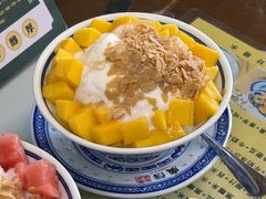 -广信牛奶甜品世家(台东店)