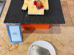 -大中华希尔顿酒店-念自助餐·嗨啤·小龙虾
