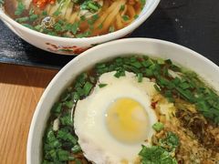 -矮子粉店1985·长沙米粉(湘春路店)