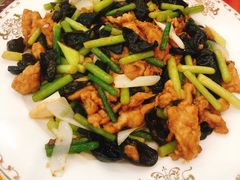 蒜苔炒肉-百瑞谷饭庄