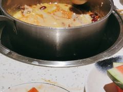 -三人行骨头王火锅(长寿店)