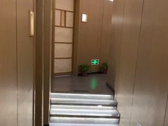 -耳湾躺式采耳SPA馆(保利五月花店)
