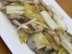 -小老板海鲜酒家(董家渡店)