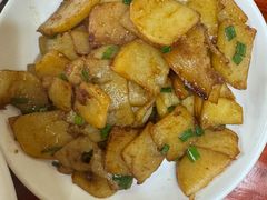 -芦茨金富饭庄·25年老字号·专做稻草鸡