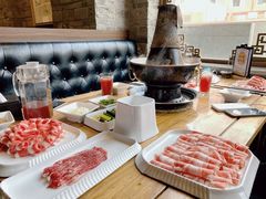 铜锅底加啤酒羊尾-丁卯•铜锅涮肉(工体店)