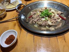 -大众跷脚牛肉馆·非遗传承单位(峨眉山店)