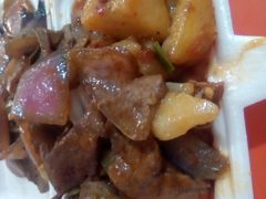 洋葱猪肝拼土豆鸡块-老刘快餐
