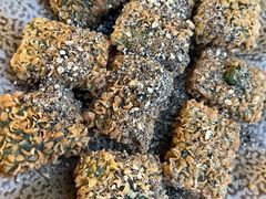 艾草粑-古城苗家土菜馆(河景餐厅店)