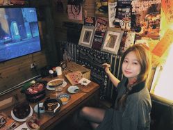 -韩国李知恩形象设计