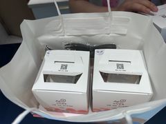 -花花卷卷·鲜食蛋糕(静安久光百货店)