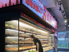 -佰人王串串香火锅(洋珠巷店)
