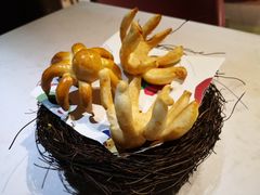 餐前面包-水桶王国主题餐厅·聚会·生日派对·亲子活动·家庭套餐(亚龙湾希尔顿店)