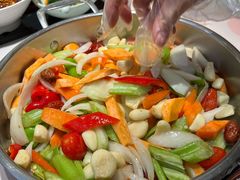 -黄记煌三汁焖锅(新佳丽江汉路店)