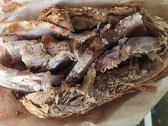 -洪峰浩老北京烧饼夹肉(角门路店)