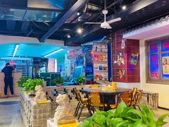 大堂-马路牙子地桌烤肉(工体店)