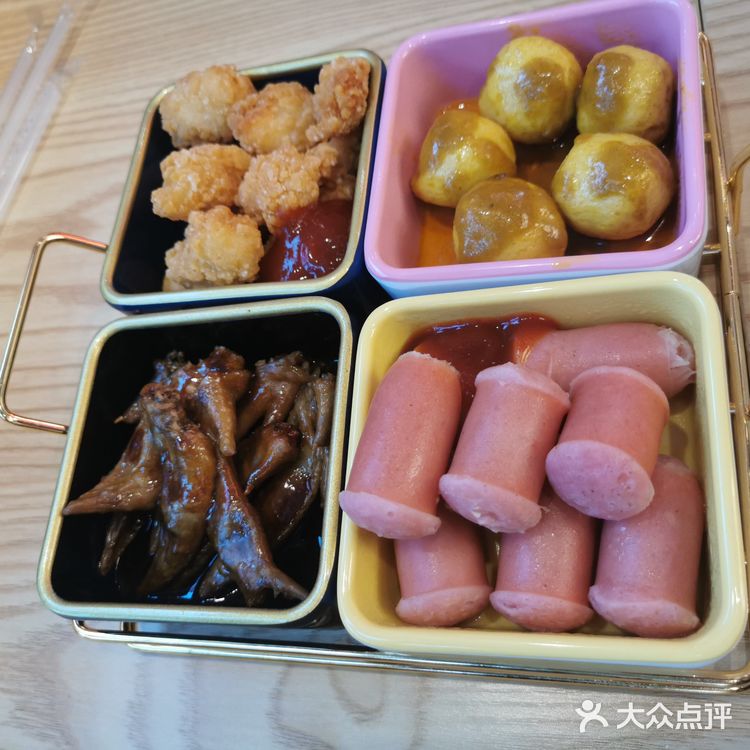 香港九记冰室